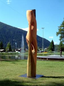 BETWEEN LIFE AND DEATH<br><br>Sculptor Symposium<br>in Davos/ Switzerland