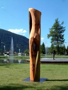 BETWEEN LIFE AND DEATH<br><br>Sculptor Symposium<br>in Davos/ Switzerland